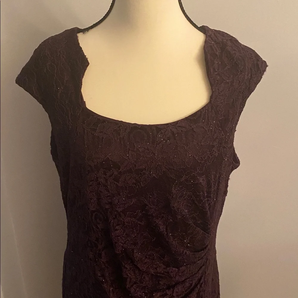 Tahari Arthur S Levine special occasions